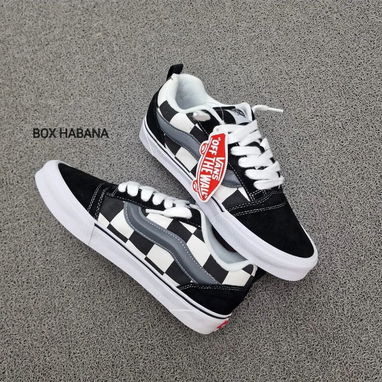 Vans Knu Skool #42 44 Precio 55 usd VEDADO - 2/3