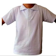 Pullover blanco de cuello tipo polo - Img 51648400