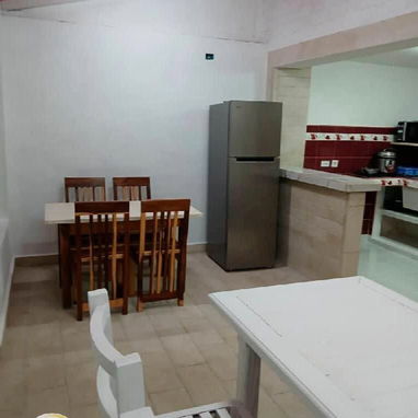 Renta de casa en la playa - Img 114956794