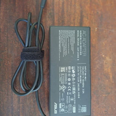 Cargador de laptop - Img 123198407