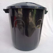 🧿Cesto Multiuso con Tapa 10L – Práctico y Resistente - Img 54463001
