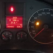 Vw bora Listo para traspaso por 22mil usd el pago puede ser en eeuu o aqui en cuba , esta en exelentes condiciones y tre - Img 50585806