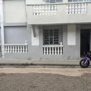 🏡 ¡SE VENDE APARTAMENTO EN HABANA VIEJA(JESUS MARIA) PUERTA DE CALLE CON TODO DENTRO! ❄️🛋️ 🔵🔵🔵 - Img 57566994