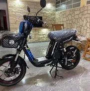 BUCATTI ULTRA Bicimotos - Img 49948324
