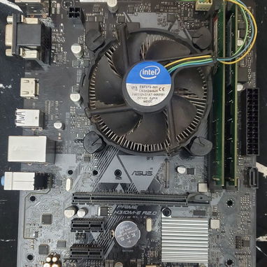 H310 + i5 9600KF + 4gb - Img 123156182