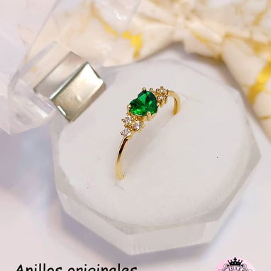 Anillos originales Oro 10 K LM joyería. El precio varía según el modelo. Aceptamos varios tipos de pagos. Garantía. - 3/10