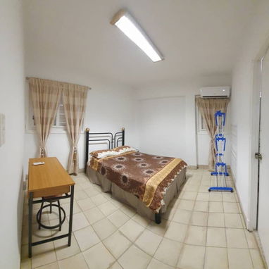 Renta a Apartamento en el Vedado - 2/5