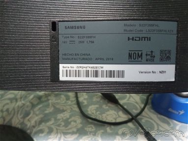 Samsung SyncMaster LED S22F355FHL,22 pulgadas ,Full HD 1920x1080, HDMI y VGA,poco uso en 100 USD - Img 68170259