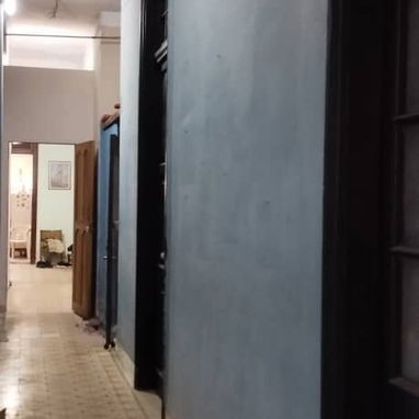 Apartamento en el Vedado, 5 cuartos, 2 bannos 30000 USD, WhatsApp +1-786-406-2660 - Img 102650611