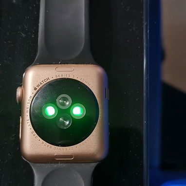 Se vende Apple Watch Series 3 42mm LTE - Img 113374049