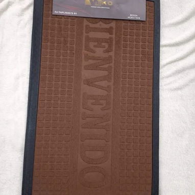 Alfombra Decorativa de Entrada "Bienvenido" – 40 × 60 cm 💲Precio: 8 USD - 3/8
