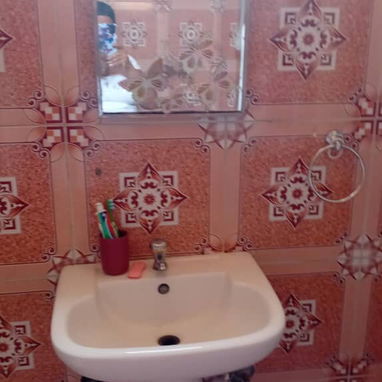 Vendo apto de 3/4 en el reparto palatino primer piso agua todos los días frente a la ciudad deportiva - 2/10