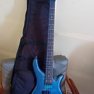 Gangaa 💥Se vende Bajo electrico Marca Rogue serie2.Por solo 100 usd - Img 55613341
