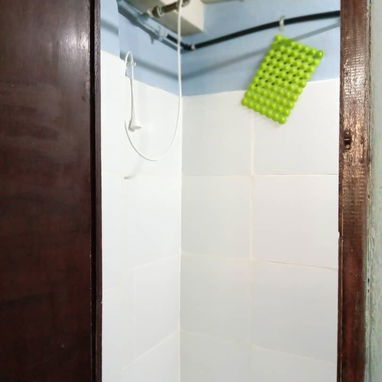 *92-🏡Se vende apto en Centro Habana cerca del Barrio Chino* 💡*‼️❕️‼️Ojoooo‼️❕️‼️no se va la luz,es zona soterrada,entr - Img 122188771