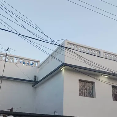 Venta casa 🏡 *CASA DE 3 PLANTAS EN ARROYO NARANJO MÁS GRAN TERRENO ADICIONAL*    *#166📍 Parcelación Moderna*( a un cos - 4/10