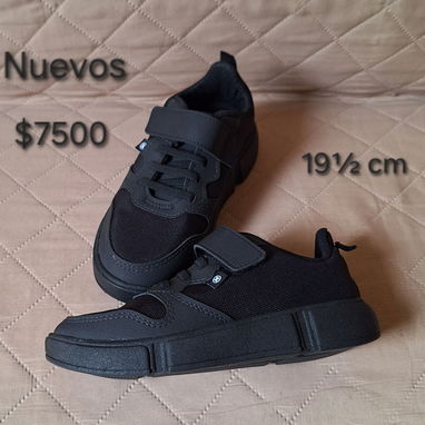 Zapatos para niños - Img 124259820