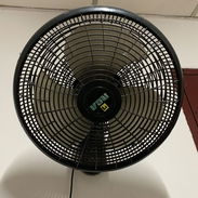 Ventilador, 1 año de uso, 50 dolares, perfecto estado - Img 55818400