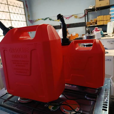 Tanque de Gasolina/ Tanque para combustible de 5L y 10L - Img 123008635
