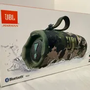Altavoz JBL CHARGE6. 28 horas de reproducción. PRECIO 190 USD JBL. VIVE la Calidad a todo volumen: lleva tu experiencia - Img 55689563