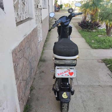 Bicimoto yoazaki galáctica 2026 4 meses uso 1700 usd - 3/3