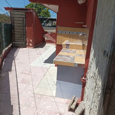 Casa en venta – Santa Fé, Playa, La Habana 🌊  (por la Trasval) - 7/9