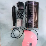 En venta lámpara y máquina de uñas - Img 50092386