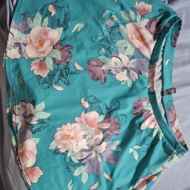 Ropa reciclada pero nuevas. - 2/10