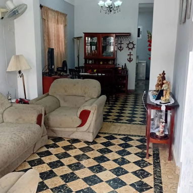 Casa en venta en Buena Ventura, Lawton - 4/9