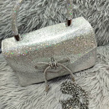 Cartera _ bolso 👜 de mujer.    15 USD - 2/7