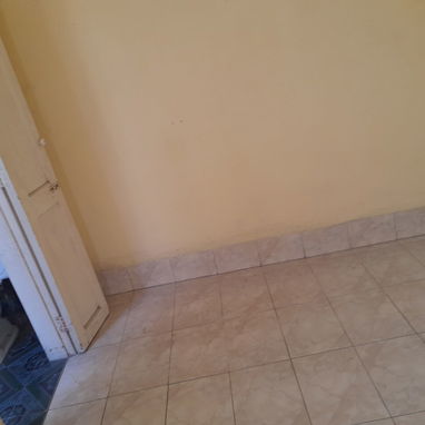 35.000 usd .VENDO CASA (altos)CENTRO HABANA EN SAN LAZARO Y ESPADA 52501177 - Img 126815858