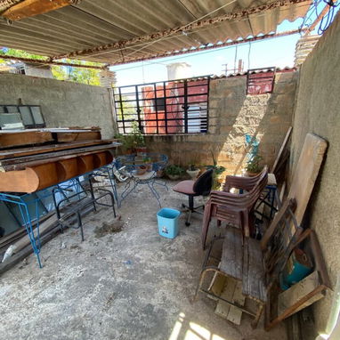 SE VENDE CASA EN EL CERRO - 2 CUARTOS, GAS DE LA CALLE - 8/10