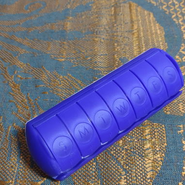 Pastillero para dosificar el medicamento - 2/4