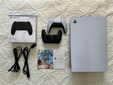 PlayStation 5 - Img main-image