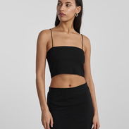 Crop Top marca H&M. Tiras. Talla S - Img 55294071