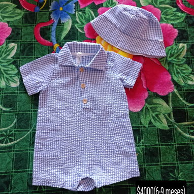 Ropa para hembra y varón de 6 a 9 meses. - Img 115990926