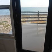 Venta de casa independiente frente a la costa - Img 56501863