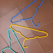 Percheros - Img 54496035