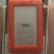 Disco externo LaCie de 2TB (100usd) Nuevo con su cable USB 3.1 llamar o escribir al WhatsApp 54816397 - Img 56950973