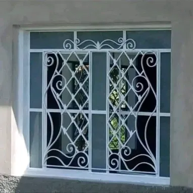 VENTANAS Y PUERTAS DE HIERRO Y CRISTALES - 4/10