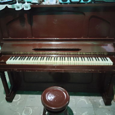 Piano Vertical Profesional - Img 120255280
