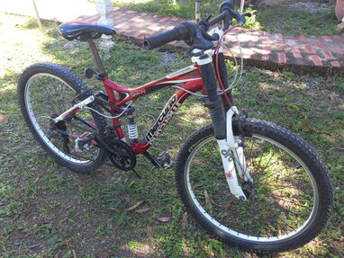 Se vende bicicleta 24 de uso en buen estado - Img main-image-45112826