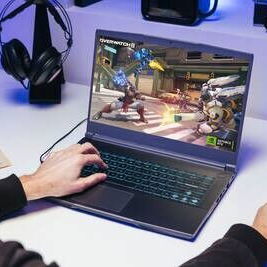 Laptop GAMER MSI Thin 15 | 15.6" Core i5-13420H 16GB 512GB SSD | MENSAJERÍA INCUIDA | Laptop Gaming - Img 122437579