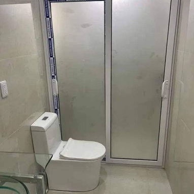 Realizamos todo tipo de diseños modernos en carpintería de aluminio 🪟 y cristal 🔮 *Llena de estilo y vida tú hogar*🏘️ - Img 118990646