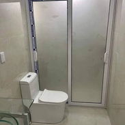 Mamparas de baño en aluminio..trabajos por m²..170usd..precio o calidad..austed decide - Img 54872233