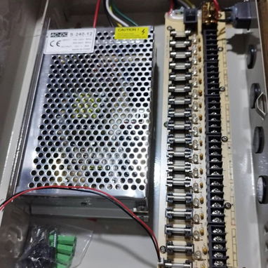 Balun y conectores de alimentación para cámaras de vigilancia 58757374 - Img 99551391