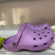 Crocs clásica - Img 58025073