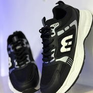 Zapatos ideales para el gym - Img 55803760