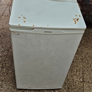 Vendo no se k tiene la maquina es sellada - Img 121841540