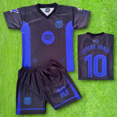 Reyes Magos el mejor regalo. Trajes de fútbol para niños. - Img 111510947