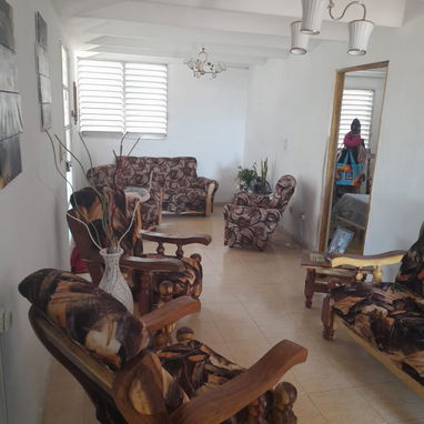 *$5500usd SIN AJUSTE. En venta apartamento (5to piso) en Dan Agustín. La Lisa. Zona tranquila - Img 123063337